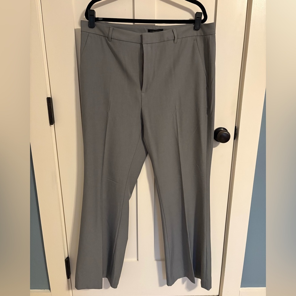 Banana Republic Factory Women's Gray Trousers